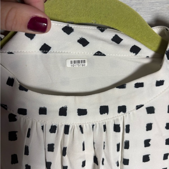 White Black Two-Tone Polka Dot Pleated Midi Dress Classic Stylish Elegant Modest - Picture 10 of 16